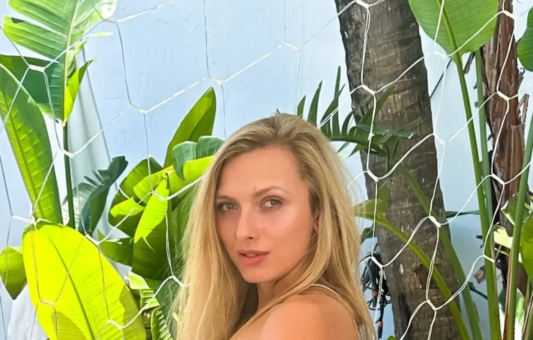 Layna Landry Biography, Age, Height, Figure, Net Worth